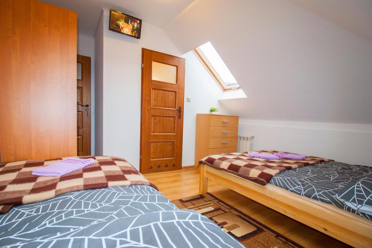 Przystan Laworta Apartment Ustrzyki Dolne Ngoại thất bức ảnh